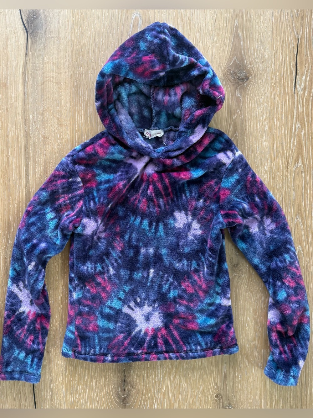 SO Tie-Dye Hooded Fleece Sweater in Purple, Blue, Pink